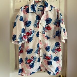 Uzzi Hawaiian Shirt Men’s Medium Flamingo Beach Aloha Casual Camp Blue Pink